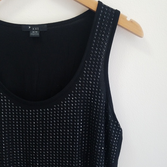 Black rhinestone tank top🌙 - Picture 1 of 7
